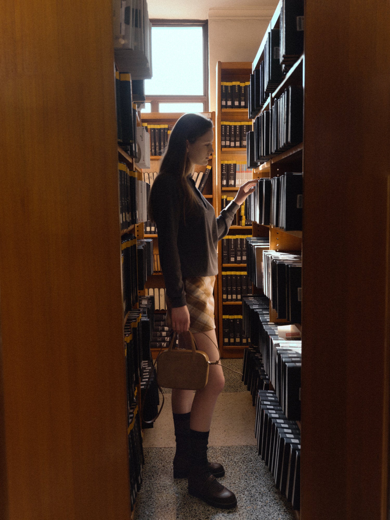 Mini Tin square tote bag Suede