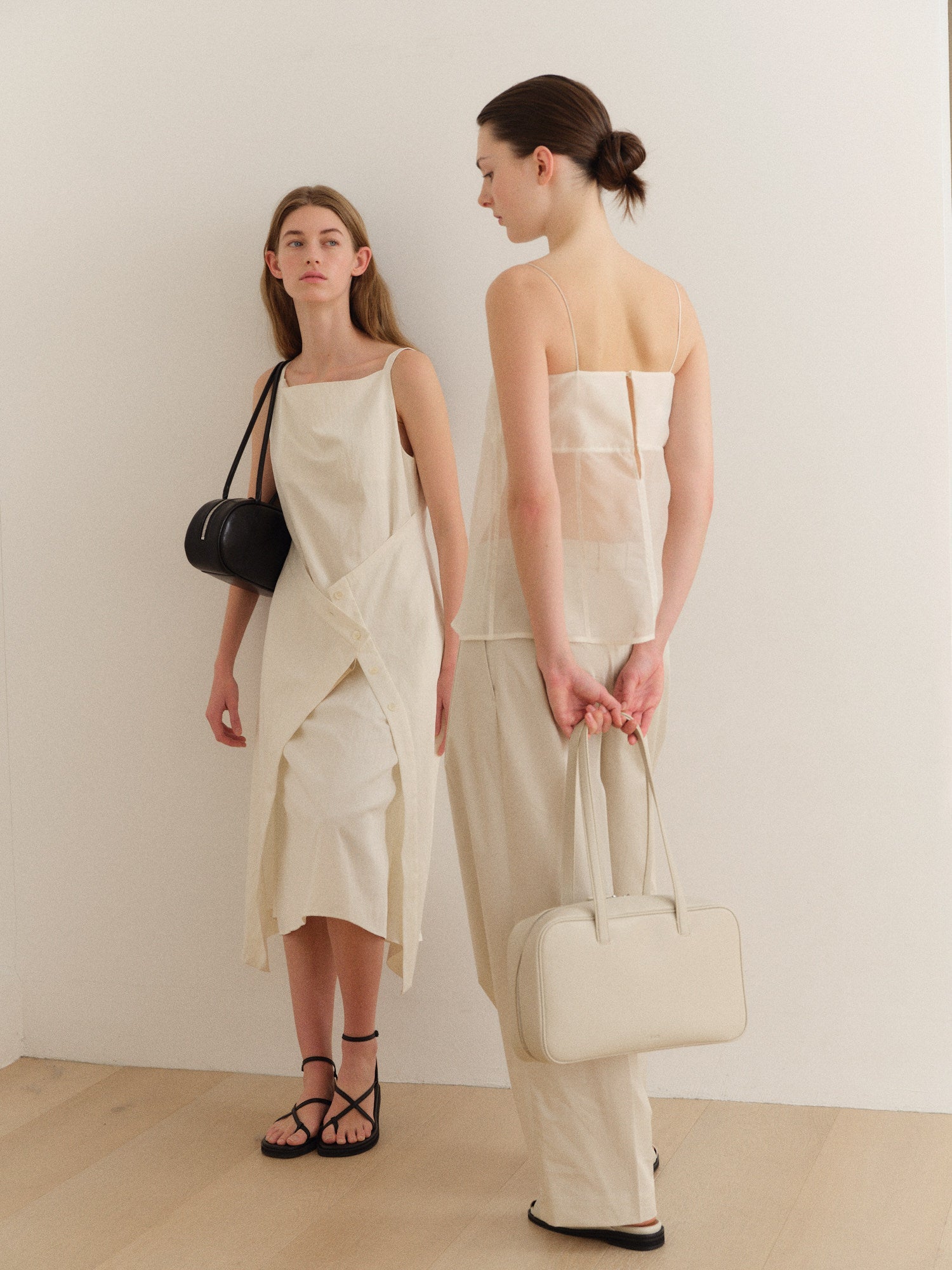 Medium Pebble shoulder bag