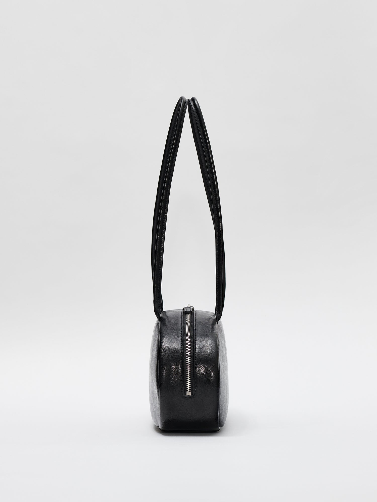 Medium Pebble shoulder bag