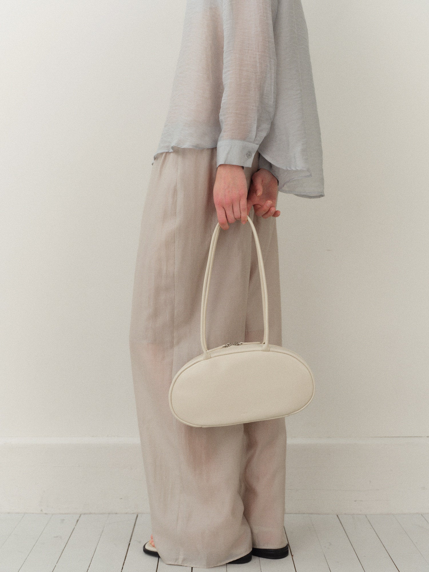 Medium Pebble shoulder bag