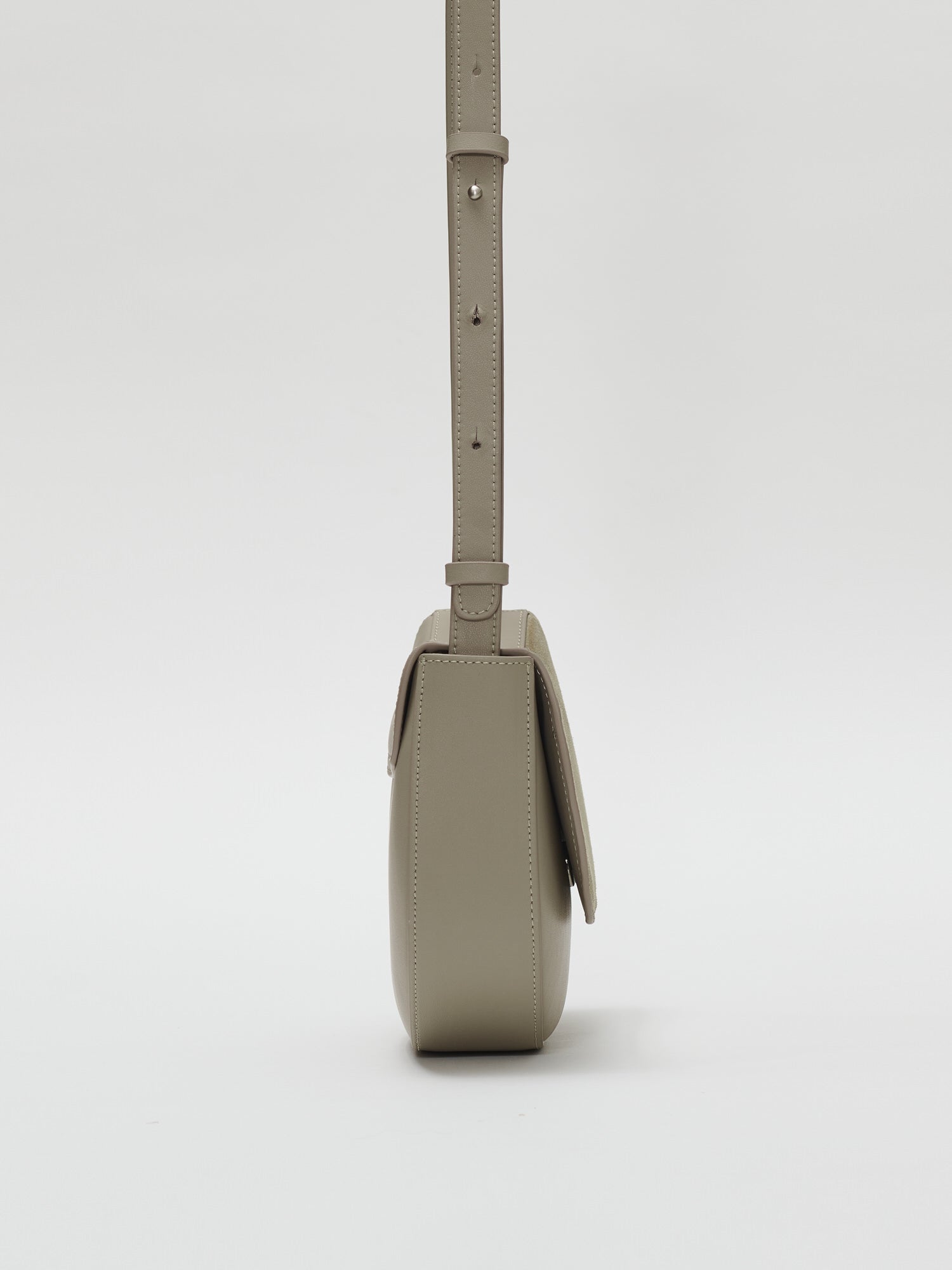Mini Peanut bag Suede
