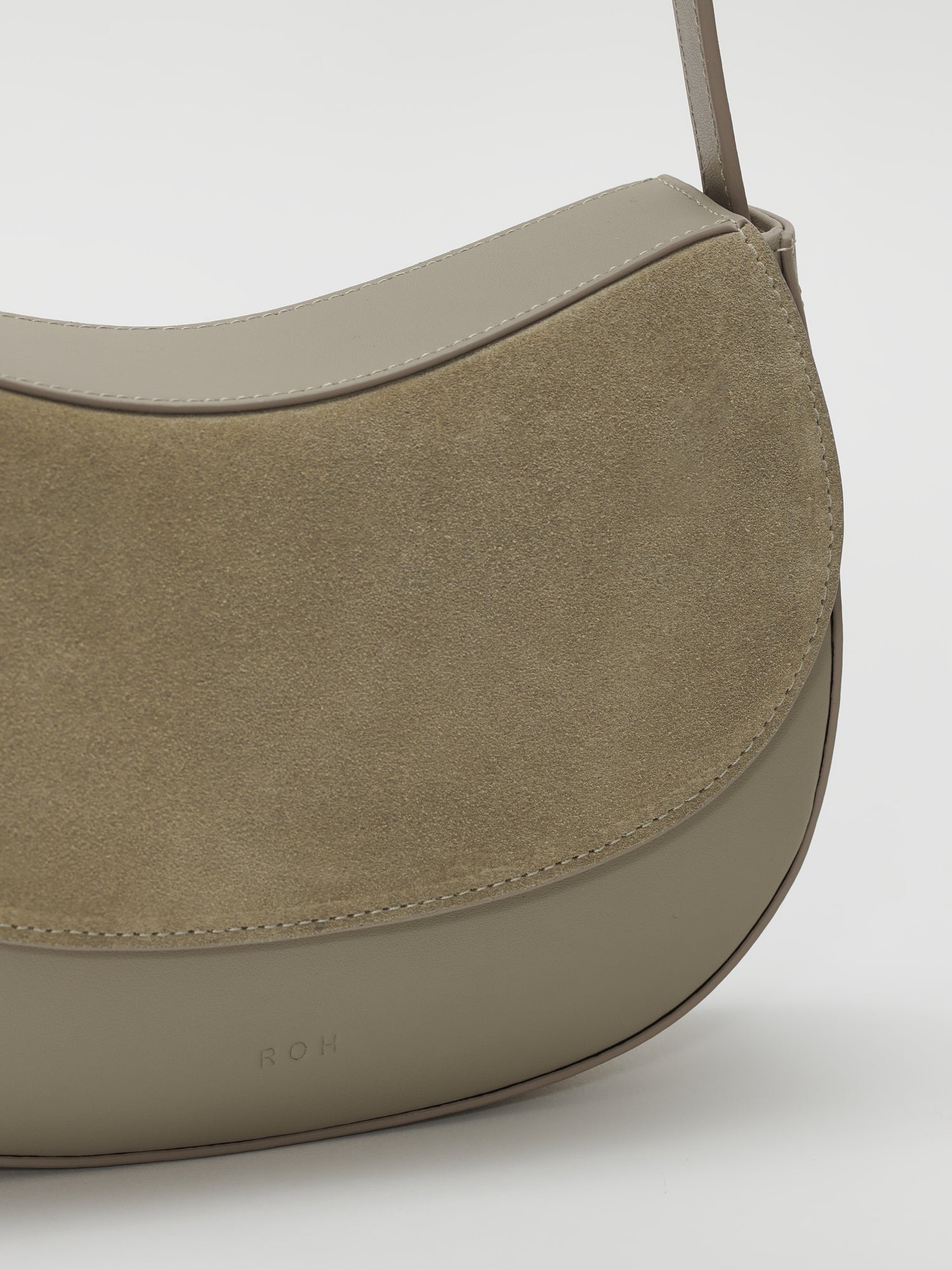 Mini Peanut bag Suede