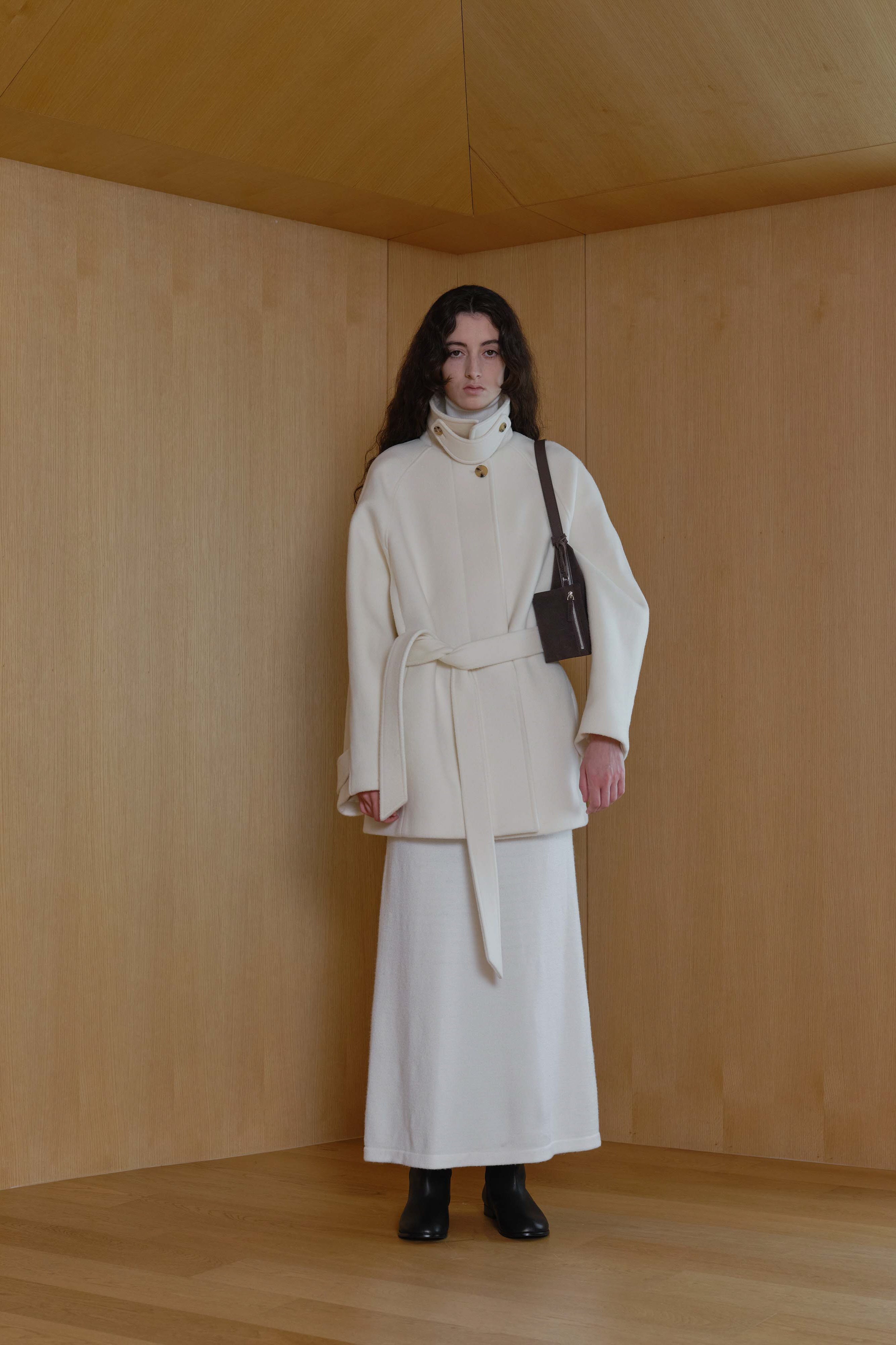 LOOKBOOK - 25 Winter cover image