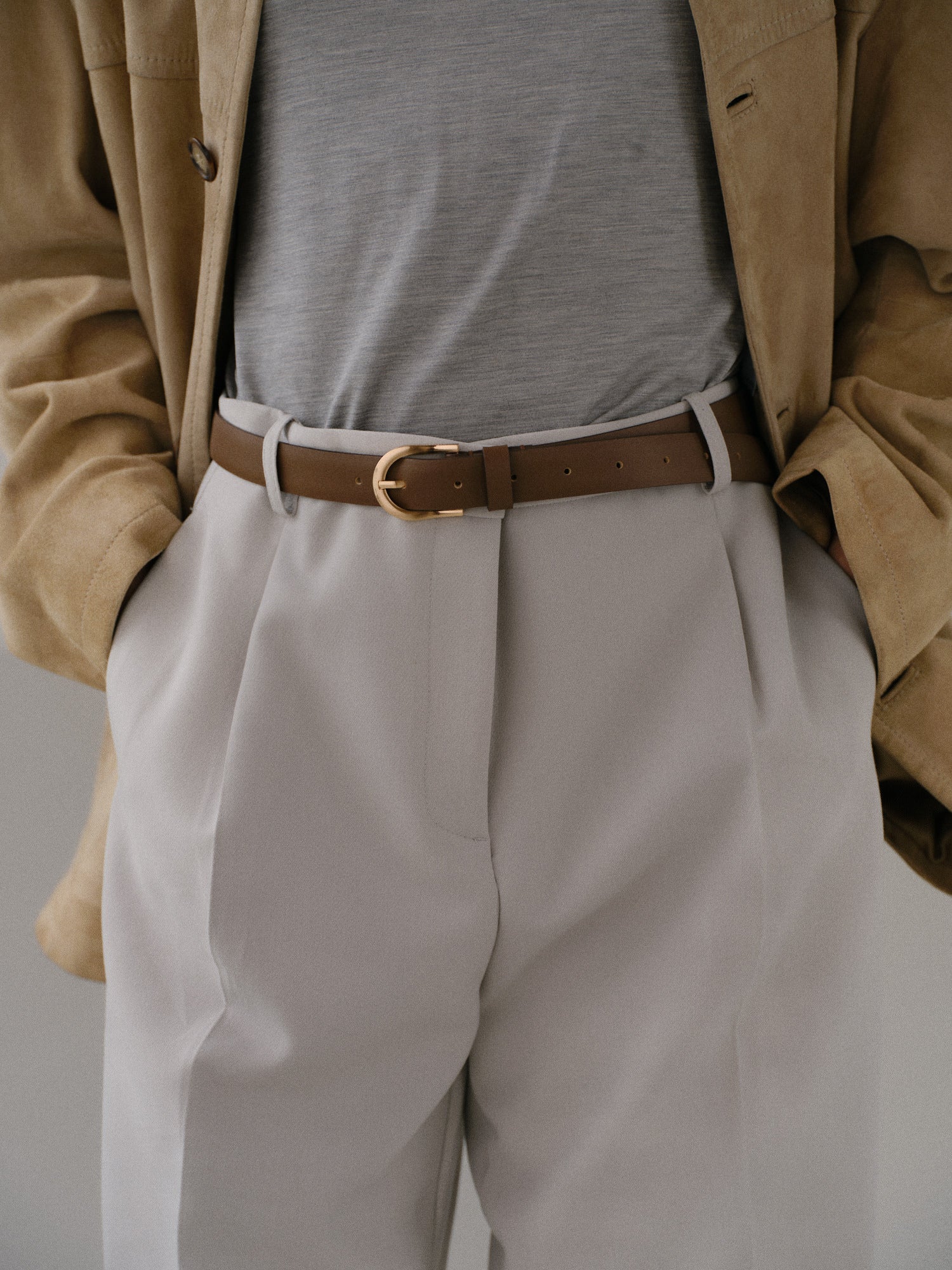 Around belt with Gold buckle