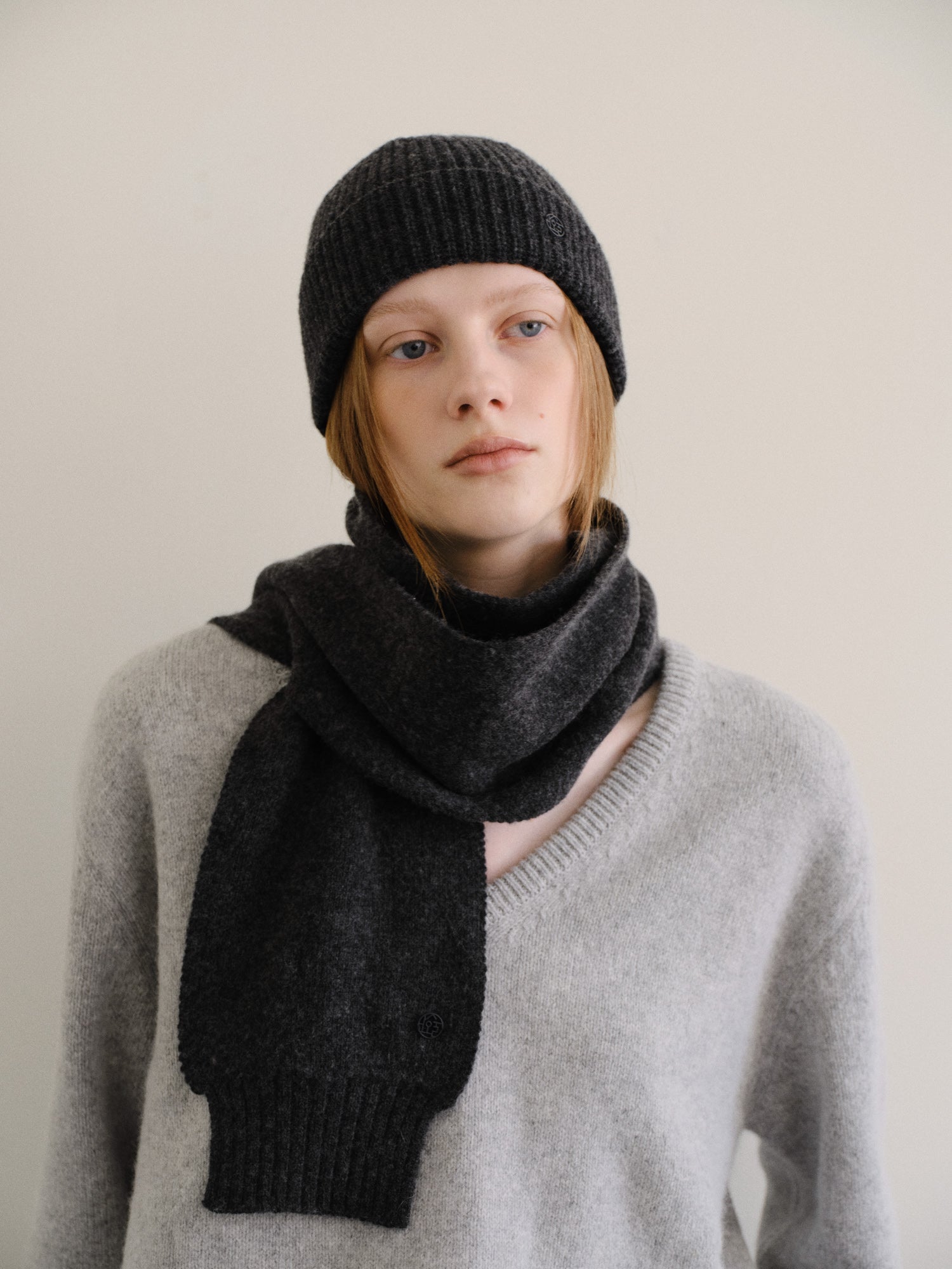 Classic knit muffler