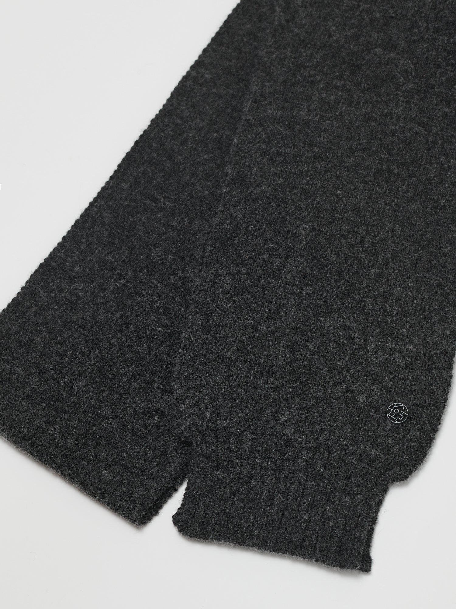 Classic knit muffler