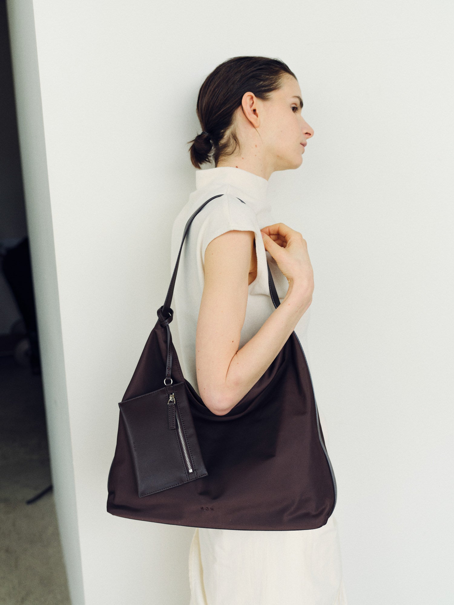 Pulpy hobo bag Nylon