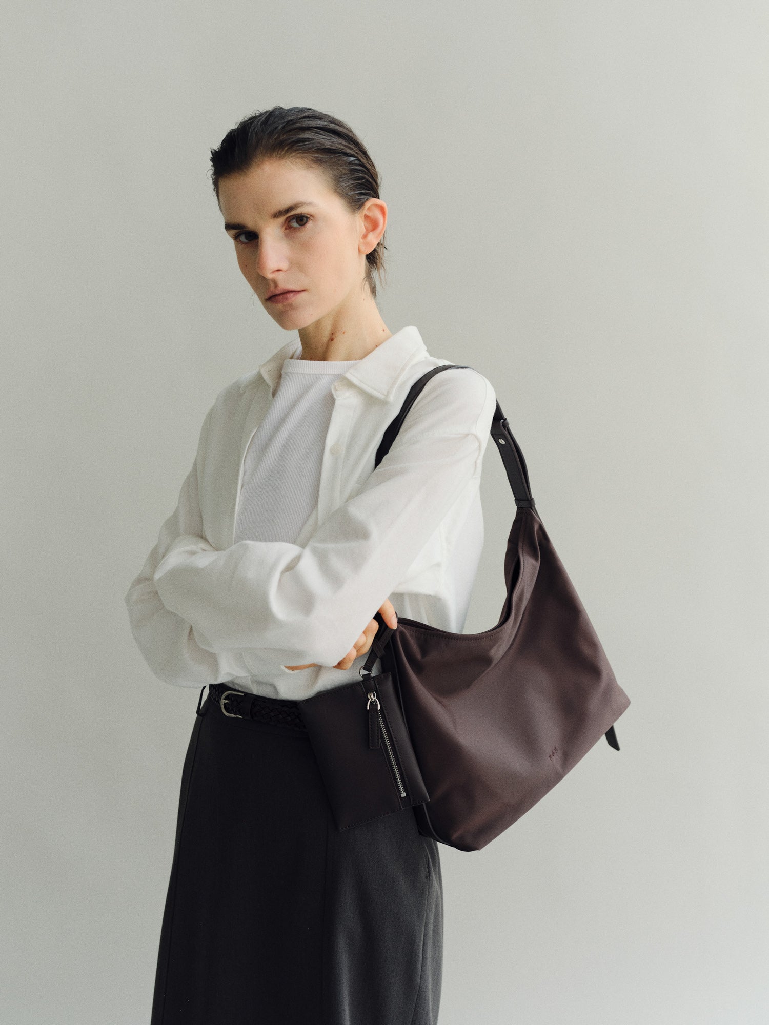 最終値下げROH SEOUL PULPY CROSSBODY BAG BLACK Pulpy crossbody bag