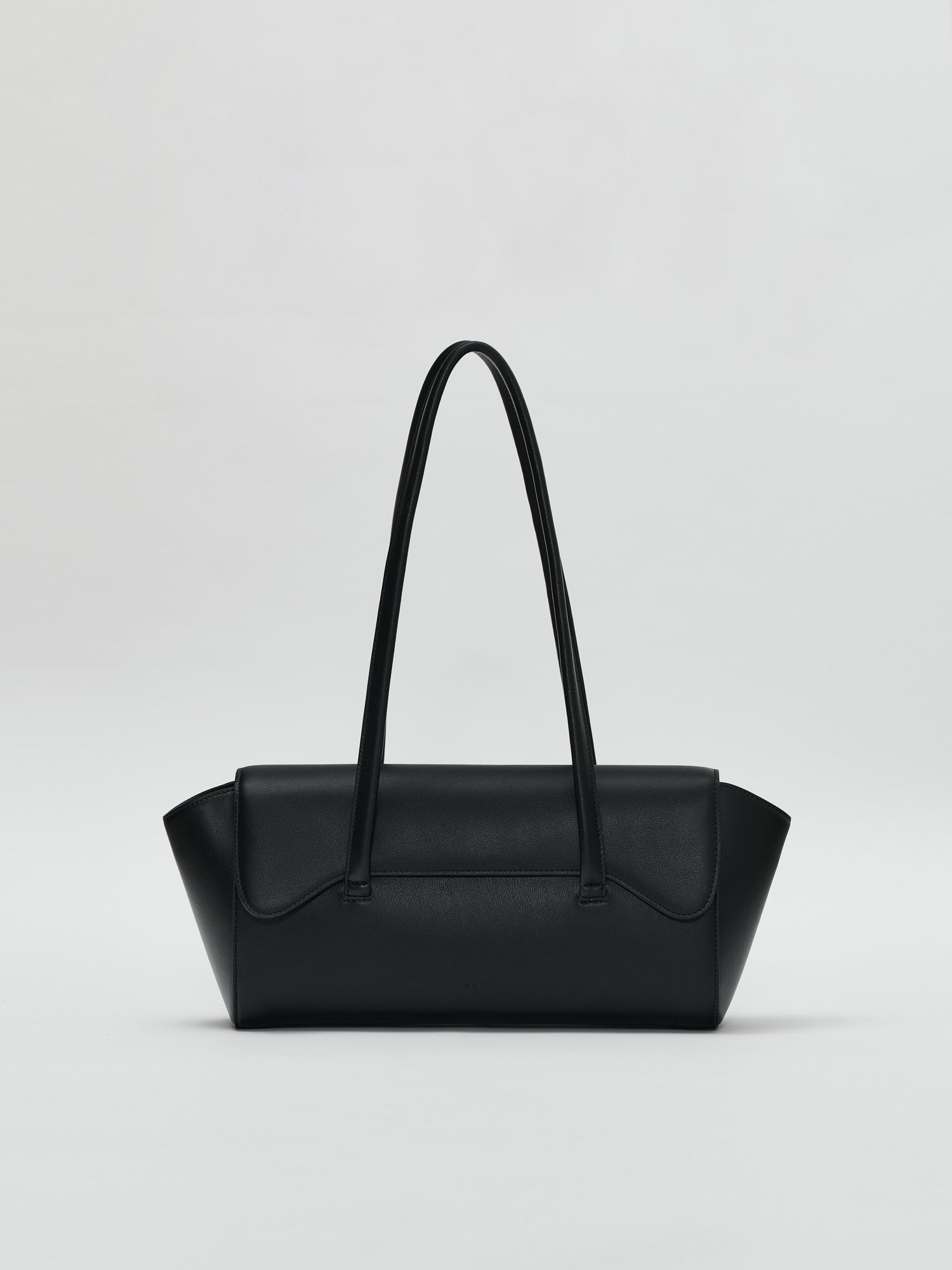Lungo shoulder bag