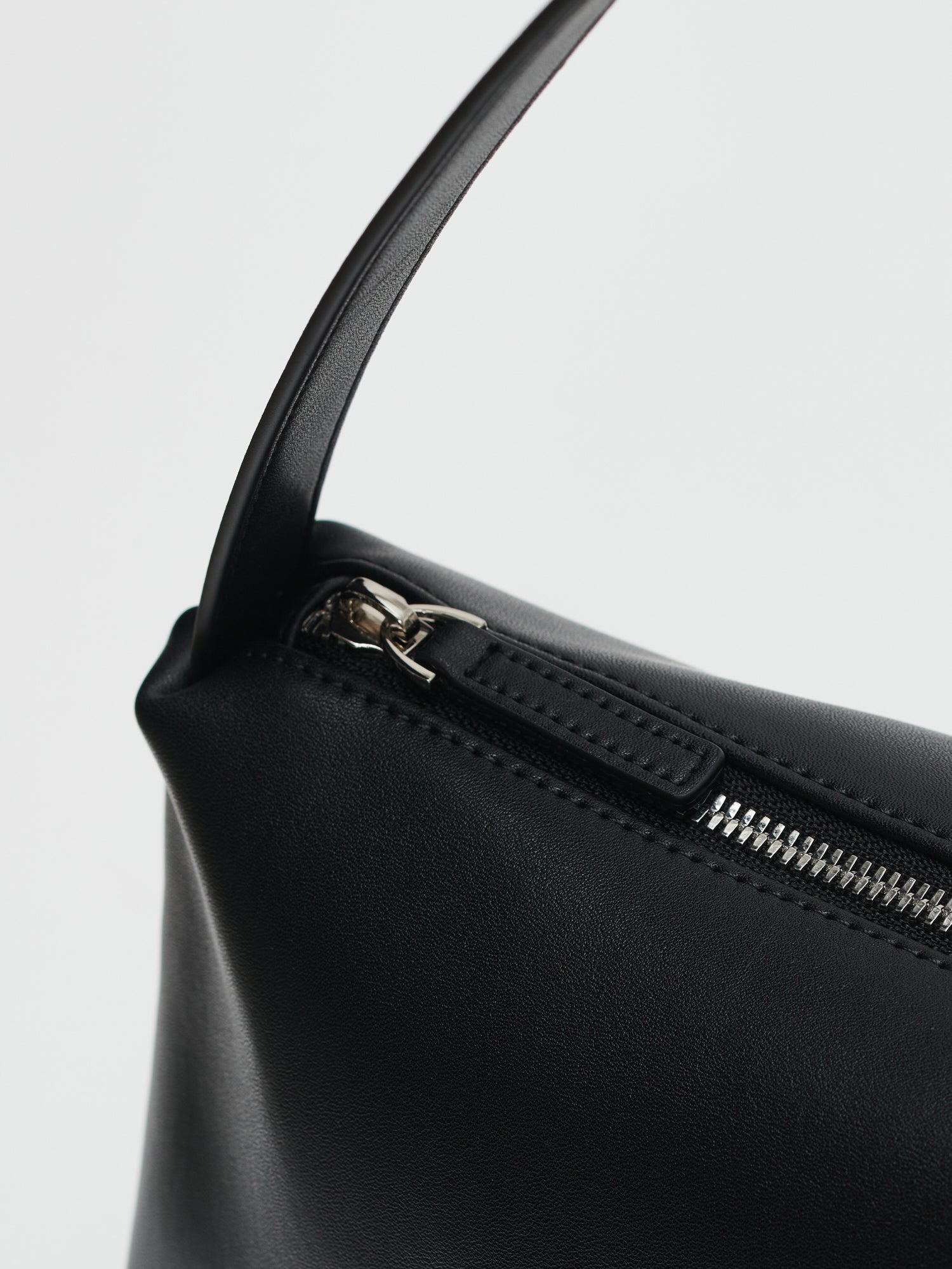 Large Rowie shoulder bag