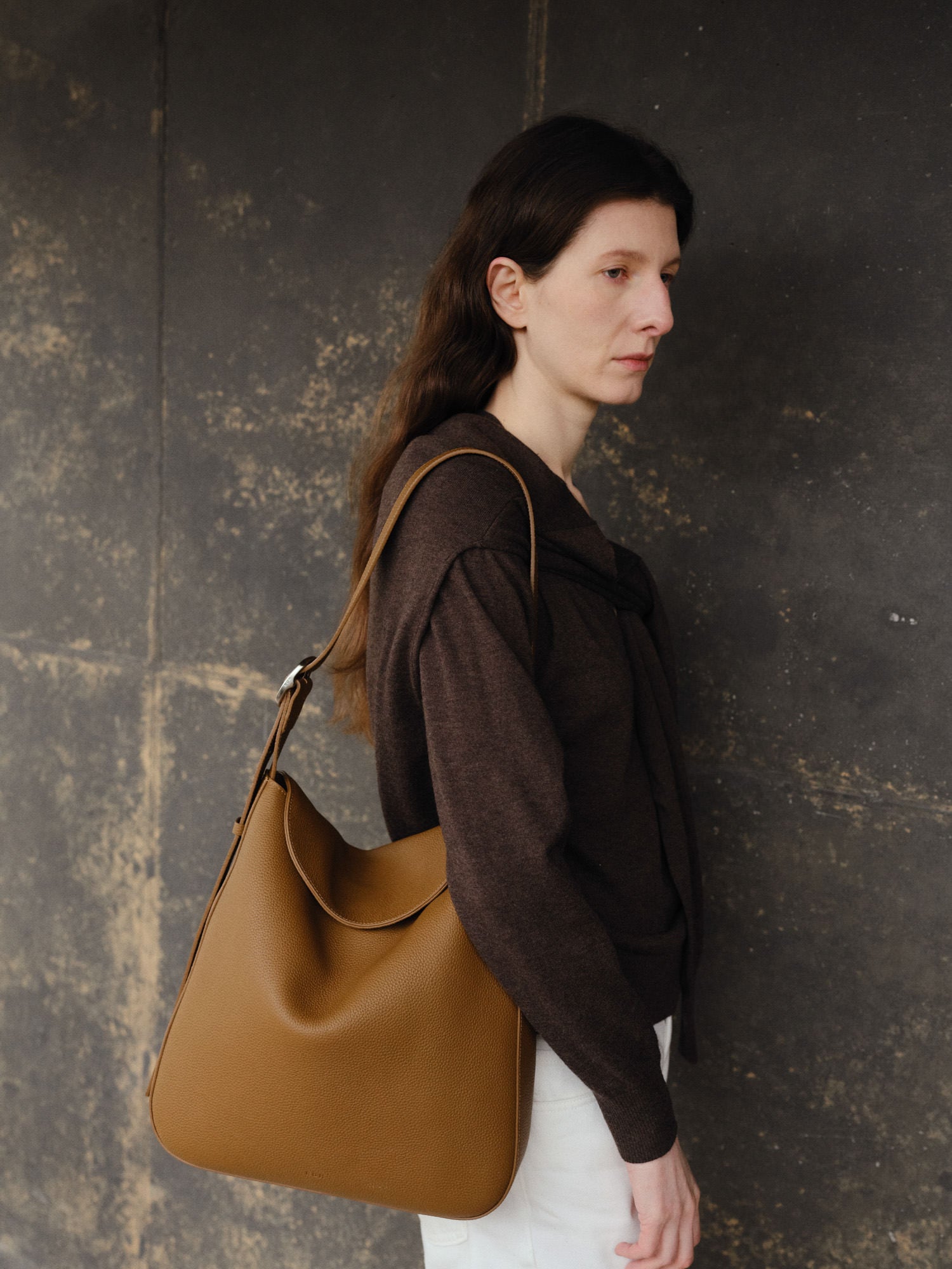 Double flap shoulder bag Textured