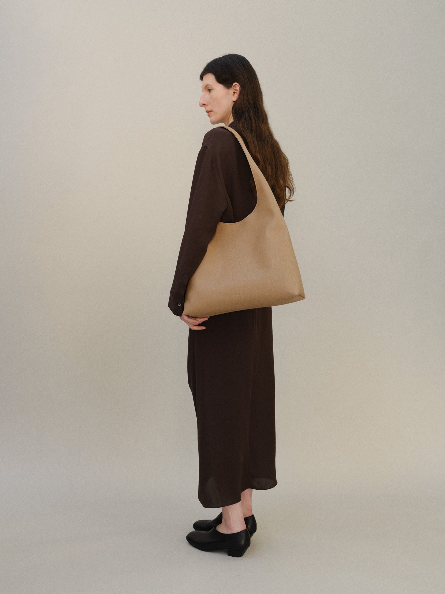 Annie Lite hobo bag