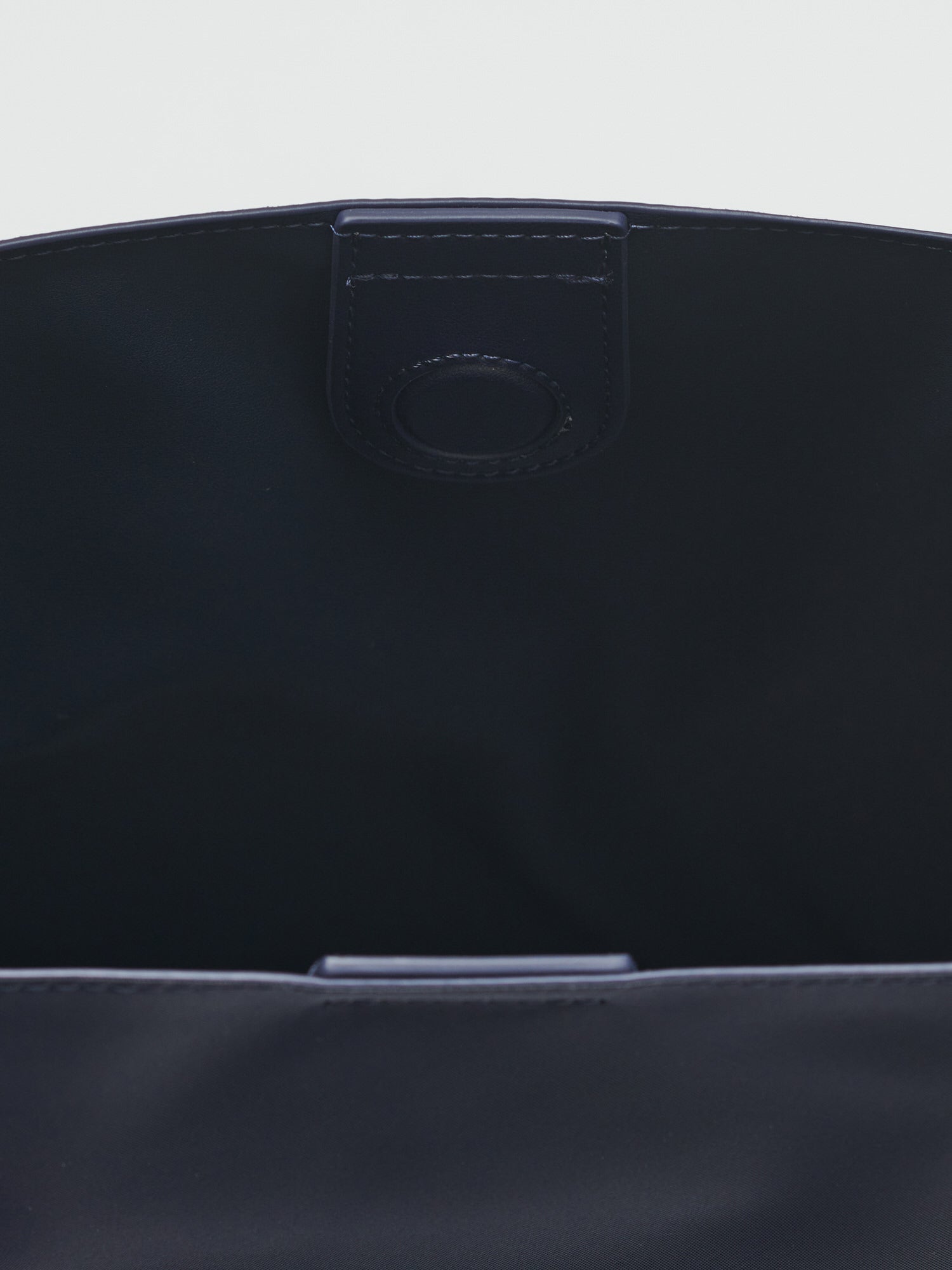 Large Mug shoulder bag Nylon