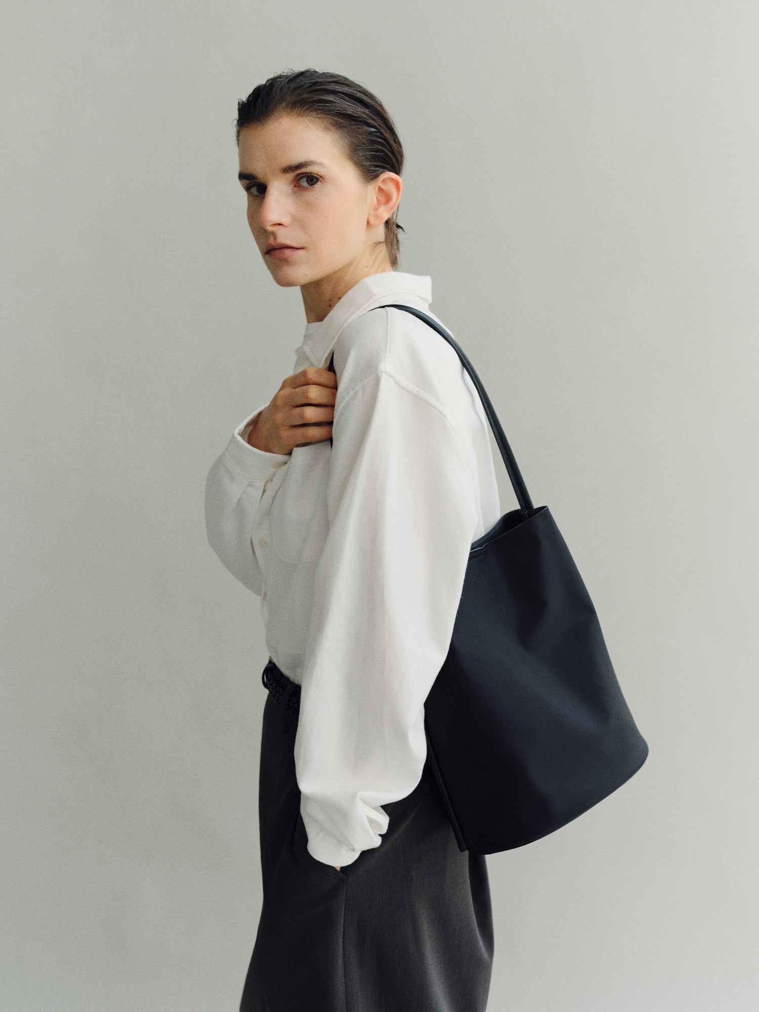 Medium Mug shoulder bag Nylon