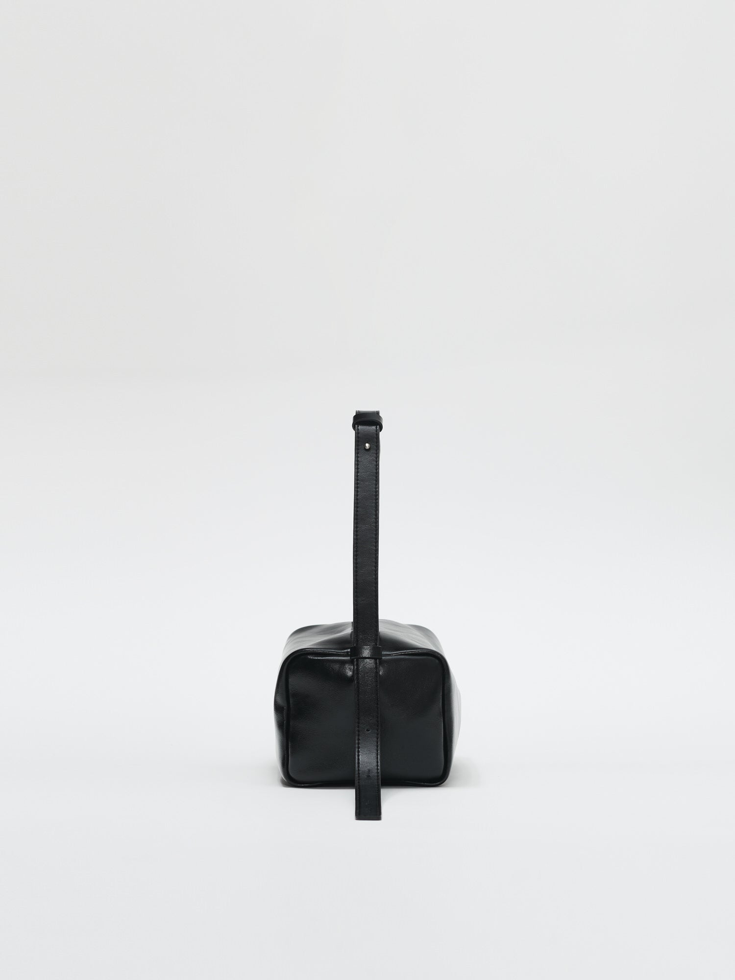 Block shoulder bag